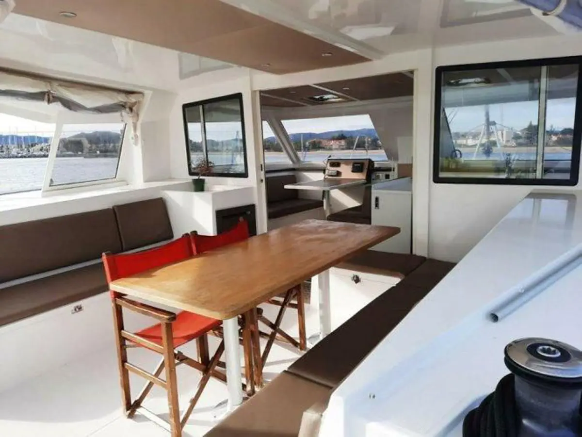 Nautitech 40FT Catamaran Inside - Be Happy