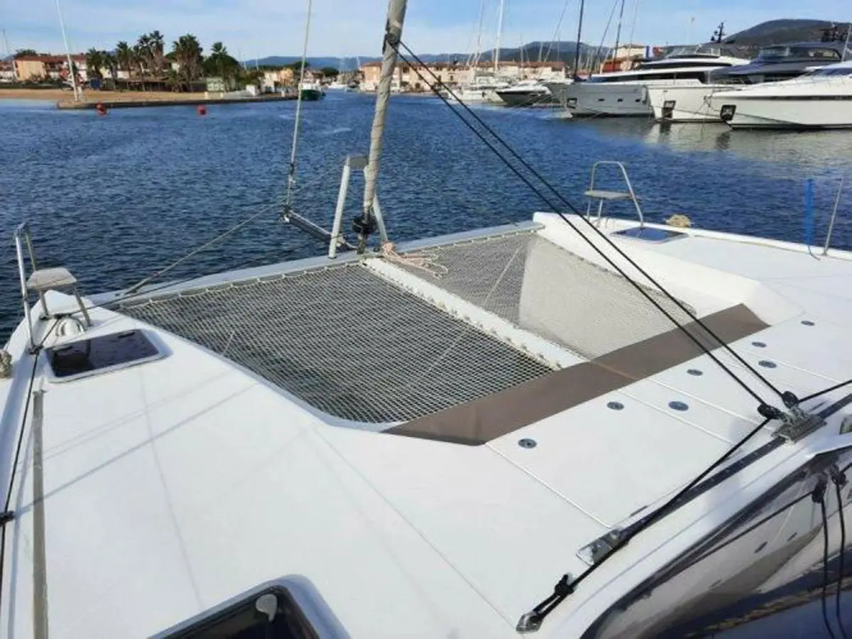 Nautitech 40FT Catamaran Trampolines View - Be Happy